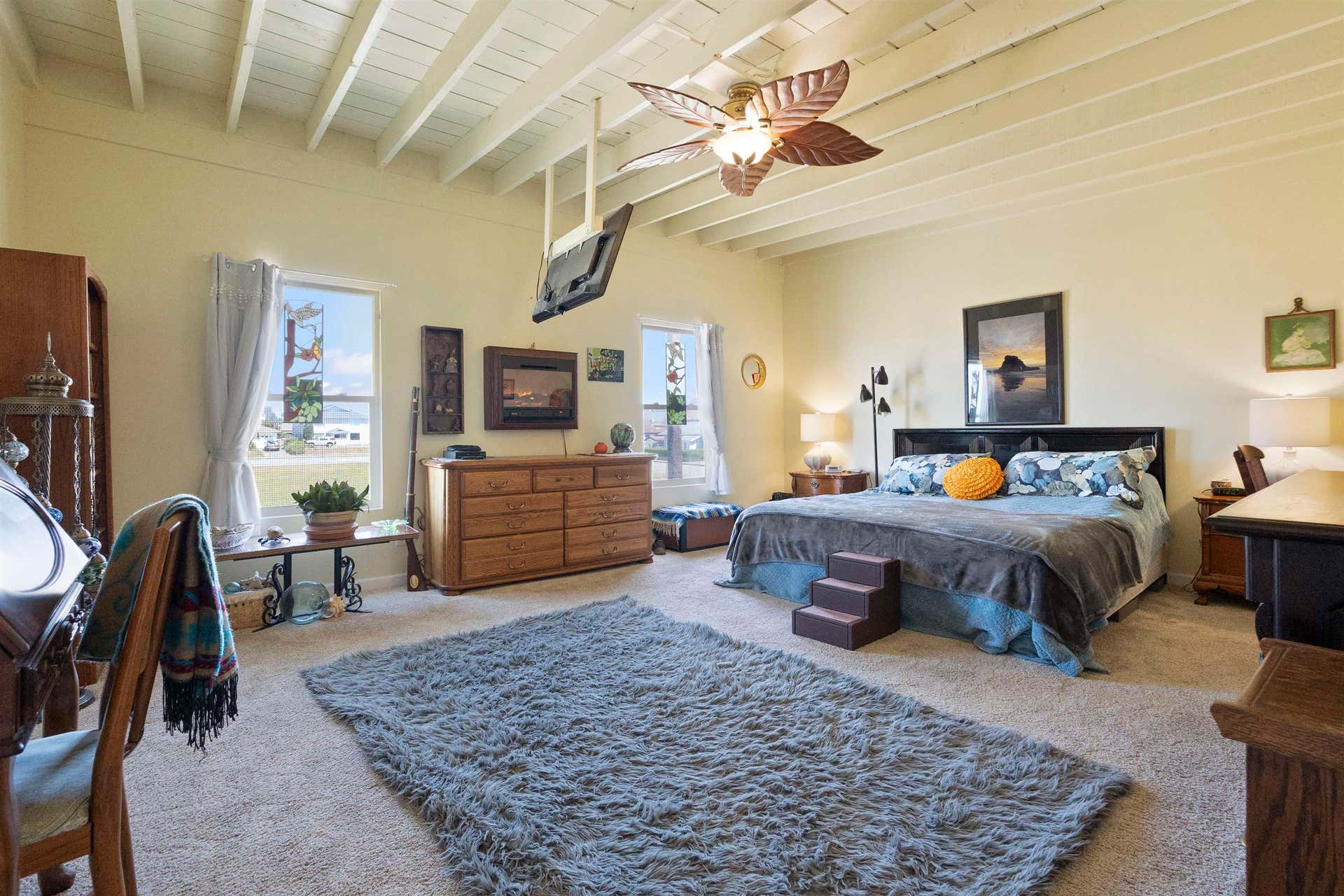 347 2nd Street, Crescent City, CA 95531