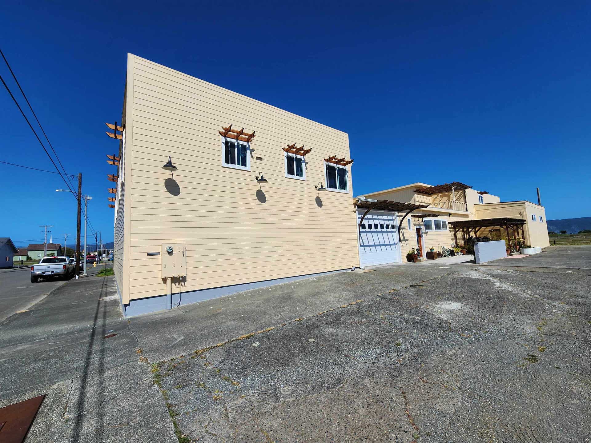 347 2nd Street, Crescent City, CA 95531