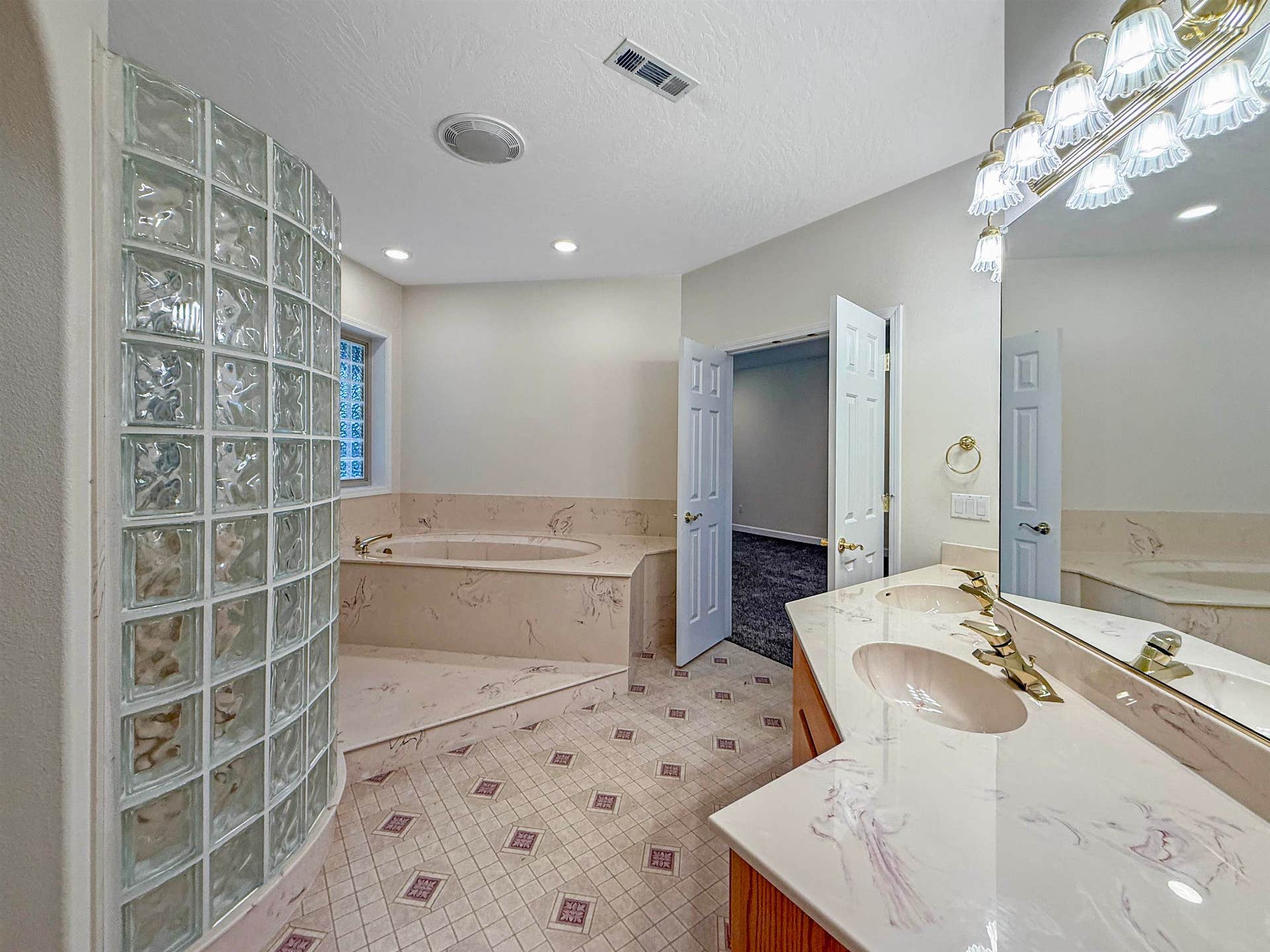 185 Quail, Fort Dick, CA 95531